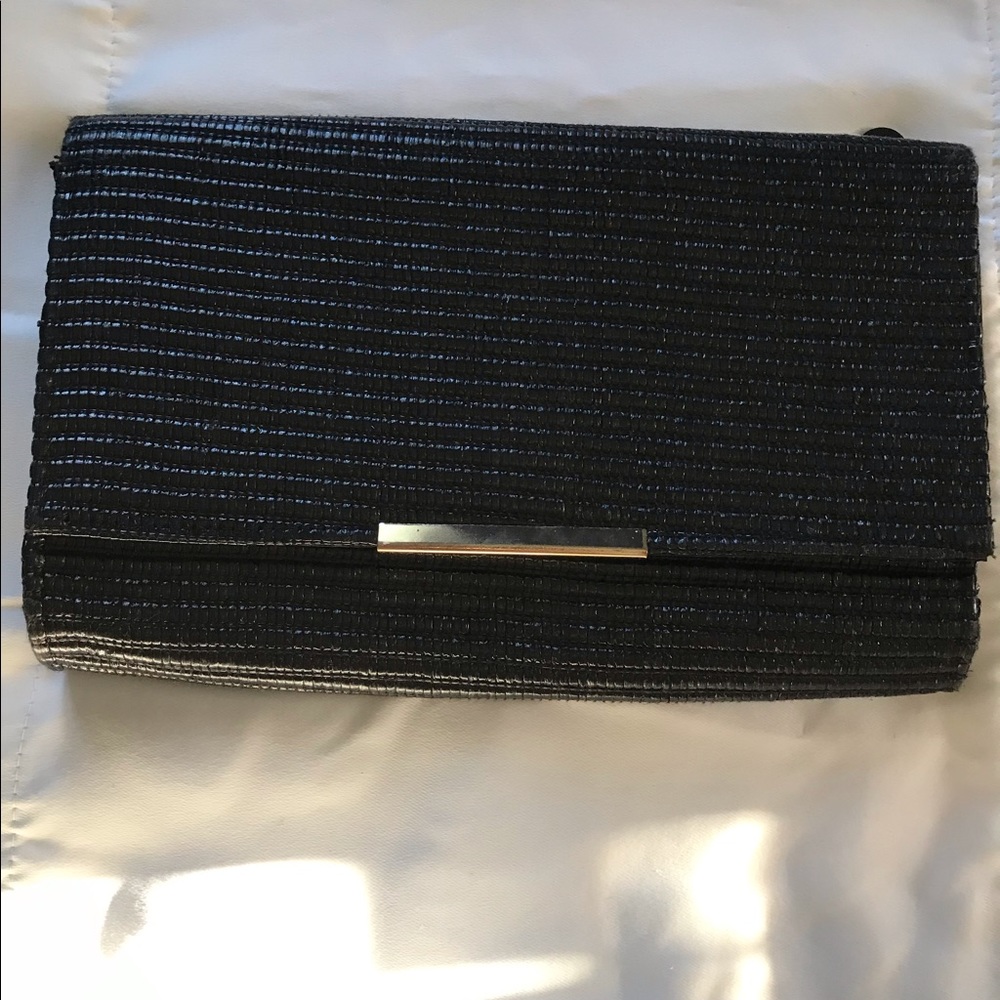 NWT Pugs Purse (black)